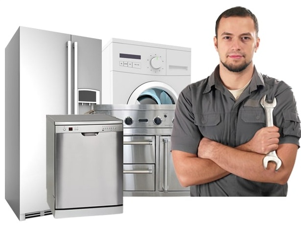 Técnico reparando electrodomésticos - Servicio Técnico en Oviedo